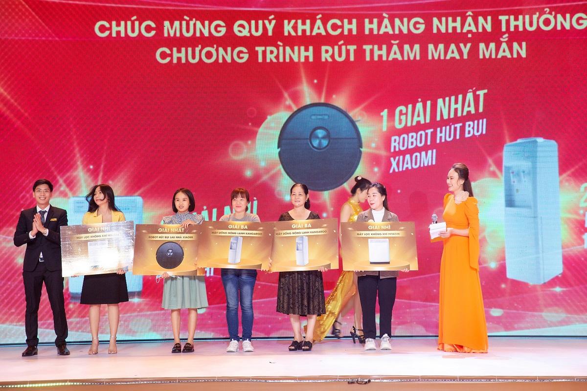 khachhang-mayman-05