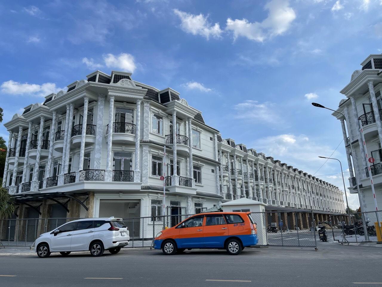 hình ảnh thực tế royal town dĩ an bình dương